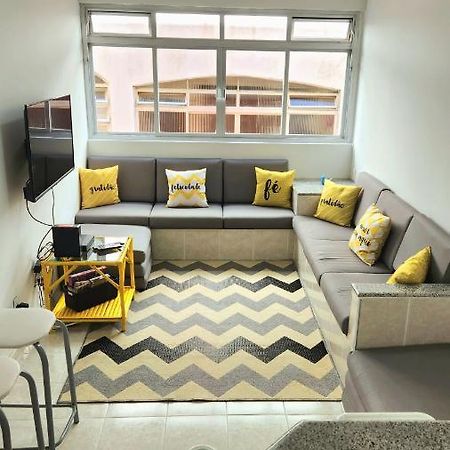 Apto Guaruja 1 Dorm Com Garagem Coberta 280M Da Praia Esterno foto