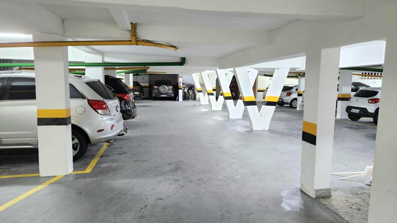 Apto Guaruja 1 Dorm Com Garagem Coberta 280M Da Praia Esterno foto