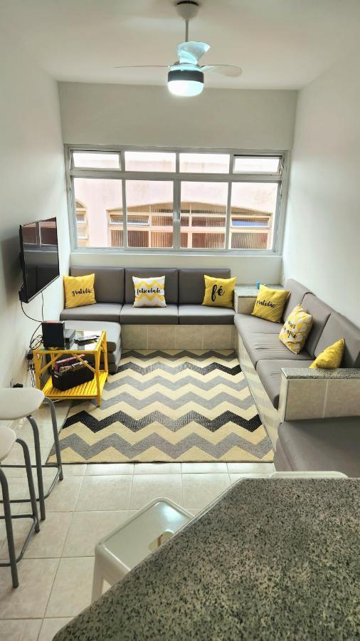 Apto Guaruja 1 Dorm Com Garagem Coberta 280M Da Praia Esterno foto